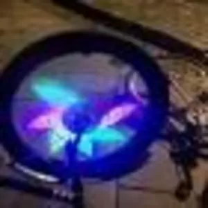 Легендарный Ретро Велосипед BMX. Складной с крутой ночной подсветкой !