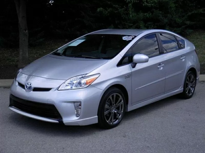 2012 Toyota Prius 3 хэтчбек