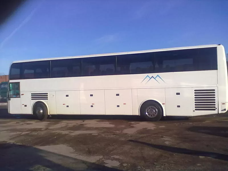 Автобуси 8,  17,  50, 57 місць у Львові, Замовити євро автобус,  Автобус Львів