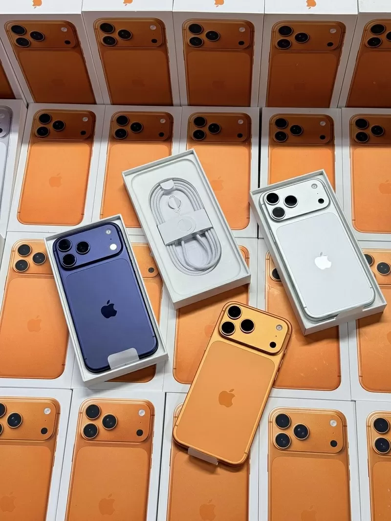 Apple iPhone 17 Pro Max,  17 Pro,  17,  iPhone Air,  iPhone 16 Pro Max 3