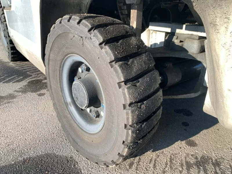 Газ-бензиновий навантажувач Nissan,  2012 року. Модель: P1F1A15D 8