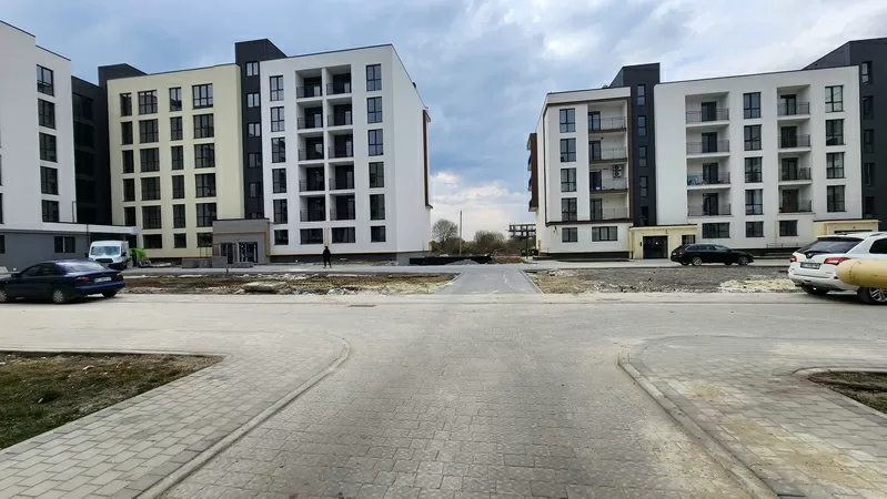 Продаж 1-кімнатної квартири в новобудові вул. Героїв Крут,  7