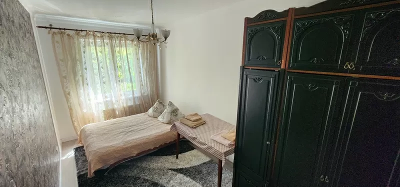 Продаж 4-кімнатної квартири. З меблями і технікою, вул.Скісна 4 8